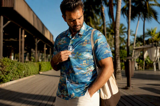 Man wearing Dan Flashes shirt on resort boardwalk