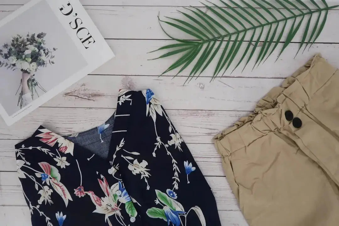 Accessorizing Hawaiian Shirts: What Works Best? - Dan Flashes