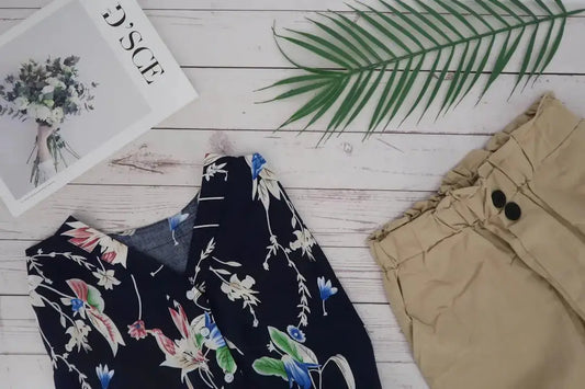 Accessorizing Hawaiian Shirts: What Works Best? - Dan Flashes