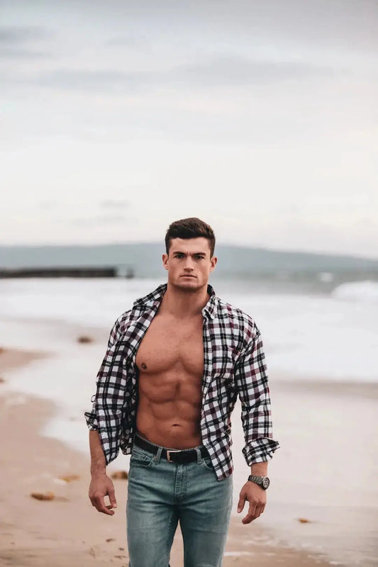 Choosing the Perfect Fabric for Your Hawaiian Shirt - Dan Flashes