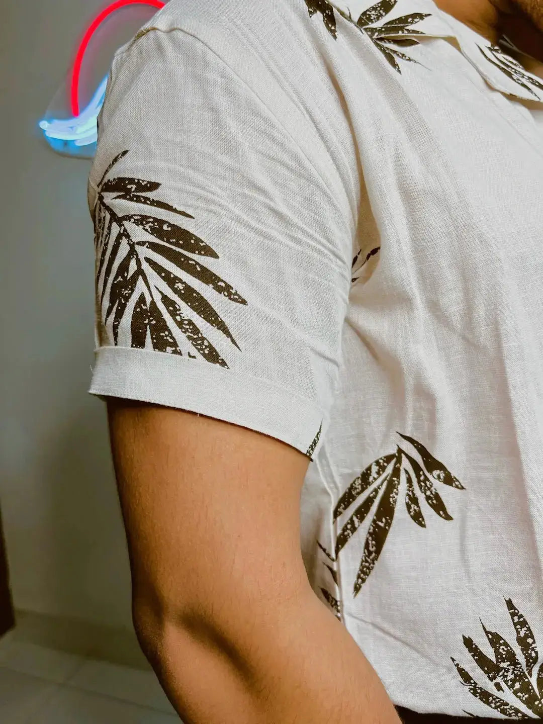 Find Your Perfect Hawaiian Shirt: Fit for Every Body Type - Dan Flashes