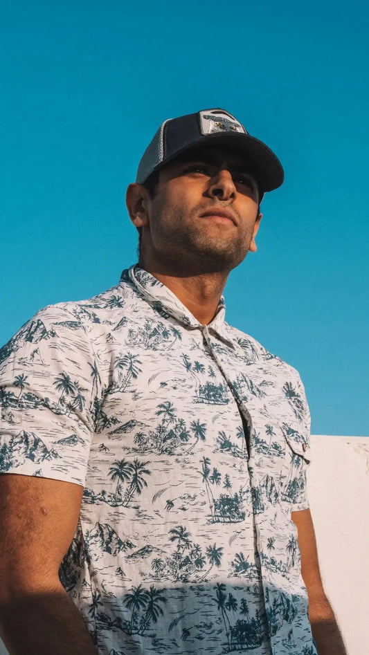 The Perfect Fit: Finding Your Hawaiian Shirt Size - Dan Flashes