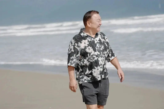 Your Go-To Vacation Wardrobe: Men's Hawaiian Shirts - Dan Flashes