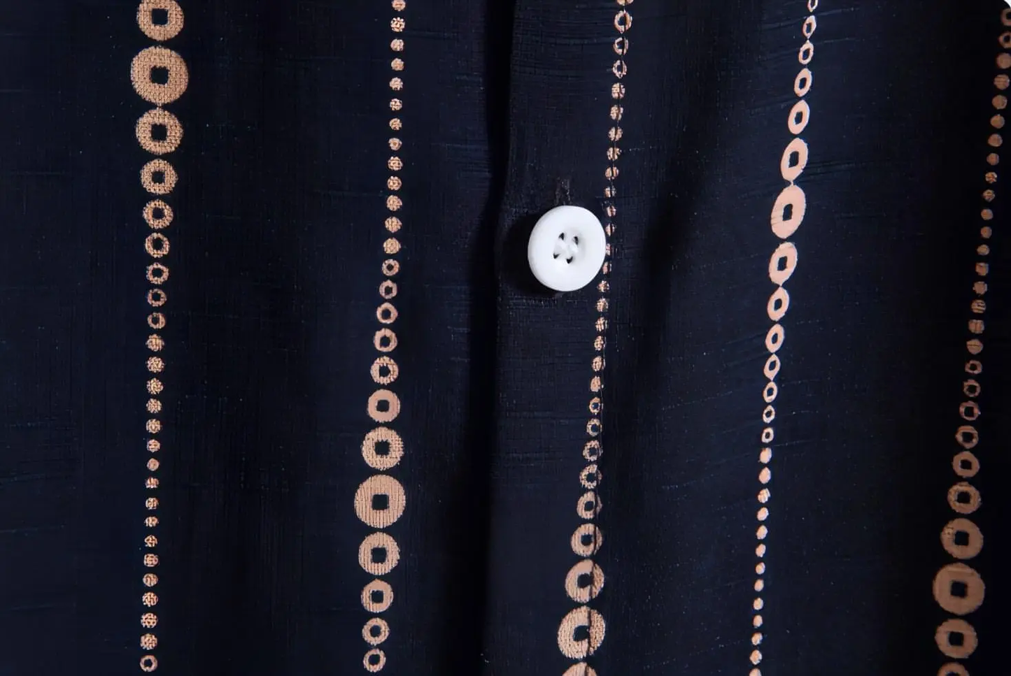 A men's casual shirts - Dan Flashes - Shirt