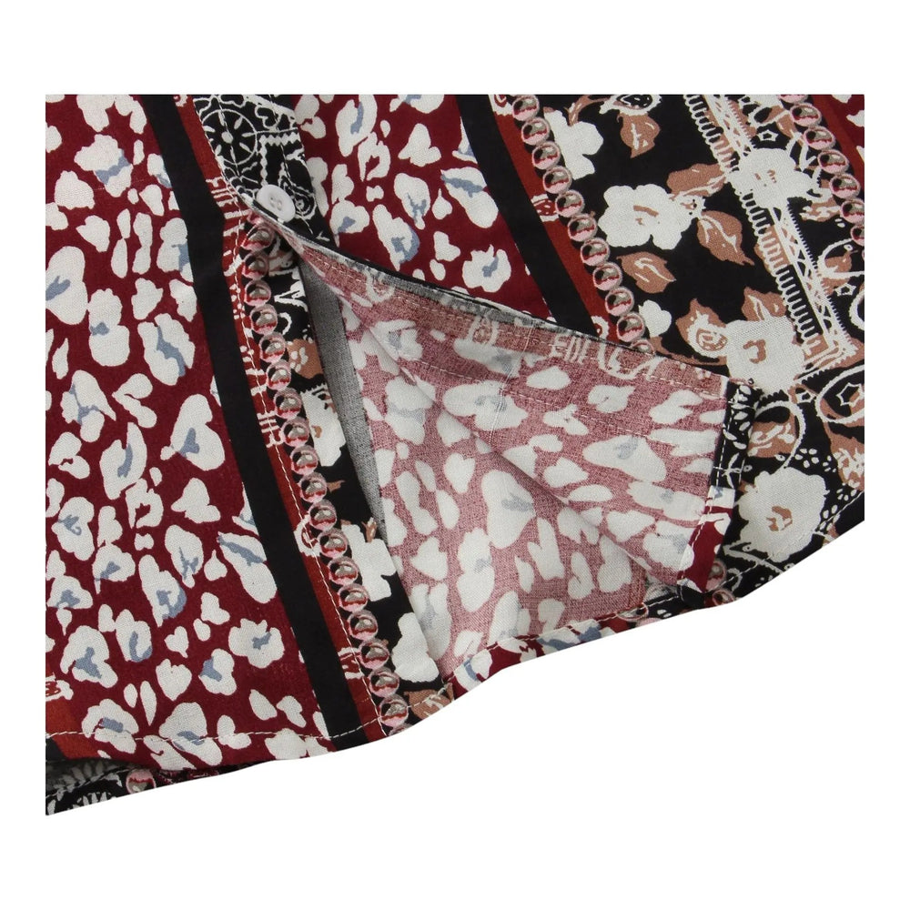 Vertical Floral Border Shirt, hem and pattern detail