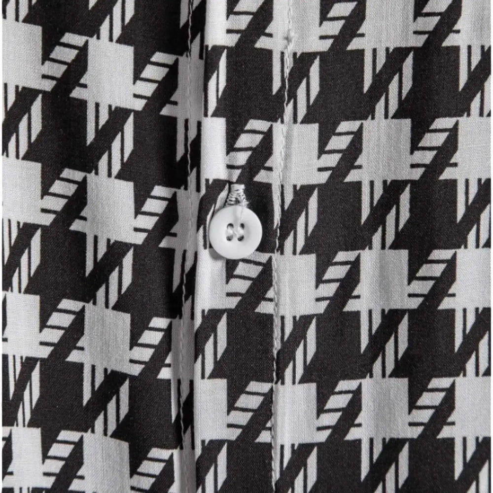 Houndstooth Short-Sleeve Shirt, button-front and pattern detail